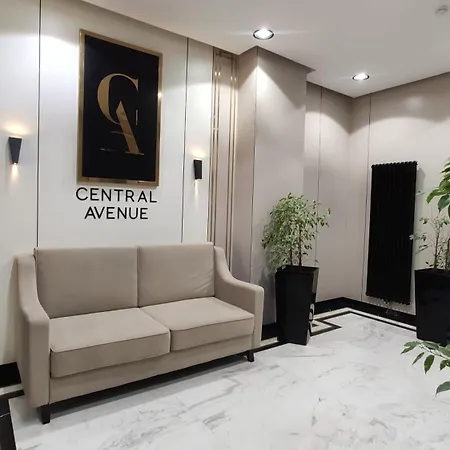 Dm Aparts - Жк Central Avenue Business Almaty Exterior photo